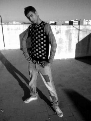 moi en monde fashion  voté les amis  fuck bozabal  mdr? c'est la vie