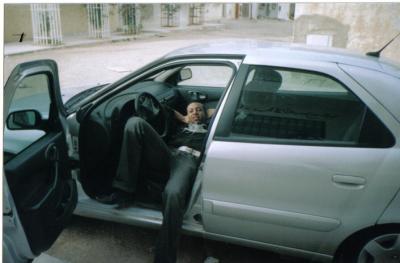 encore  lui    xsara  tro  classe  cette  voiture  lol