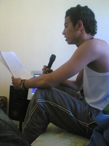 yalah fa9t nat dirict pc tanripété chnou ktabt al barah ou dima rap