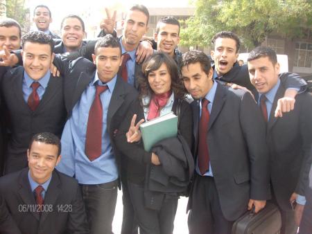avec  mes  pote  de  classe  toujour avec moi zinouch  sata   mfarawha  tré  gentile