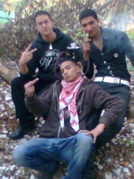 en monde    al3achra   yamel  krimo et moi  toujours