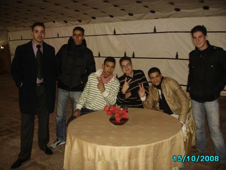 simo jbina  + khalodi al 3awde + rkimo+yamel+wadghiri+moi  lol    belle soiré